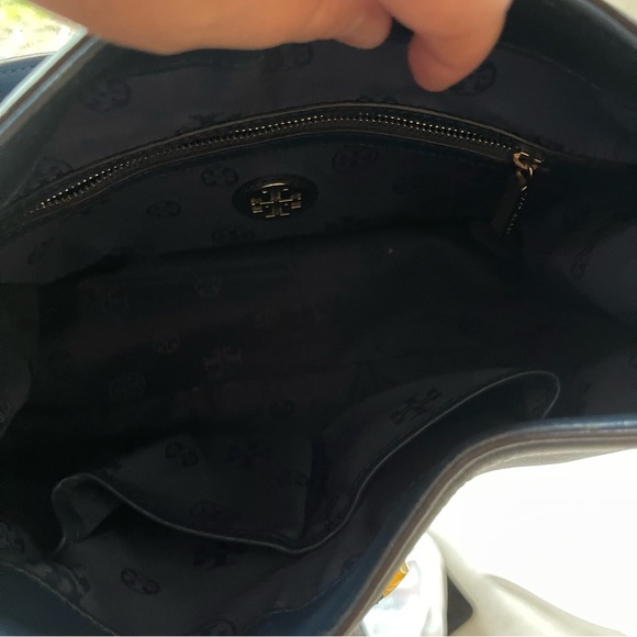 Tory Burch Navy Hobo Bag - Picture 12 of 16